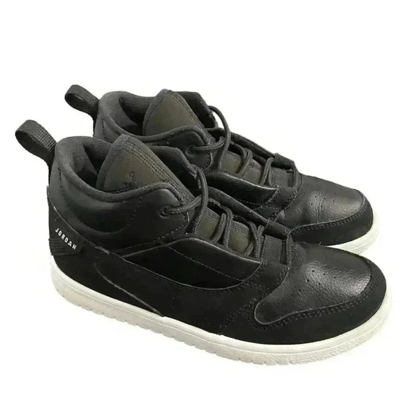 Nike Air Jordan Fadeaway GS Black Sneakers - Picture 1 of 12